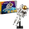 Astronaut im Weltraum