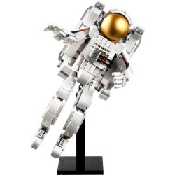 Astronaut im Weltraum