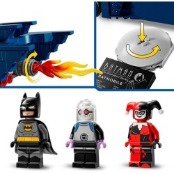 Batman im Batmobil vs. Harley Quinn und Mr. Freeze