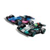 F1 Garage mit Mercedes-AMG & Alpine Rennautos
