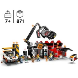 Schrottplatz mit Autos