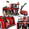 Feuerwehrstation mit Drehleiterfahrzeug
