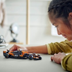 McLaren F1 Team MCL38 Rennauto