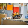Gelber Bulldozer mit Frontlader