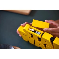 Logo aus LEGO Steinen