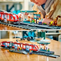 Straßenbahn mit Haltestelle
