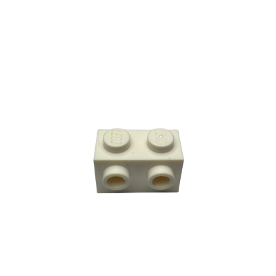 11211 Brick Modified 1x2 with Studs on 1 Side - White